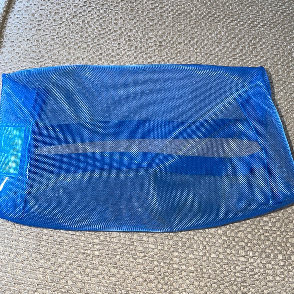 NWOT mesh cosmetic bag
